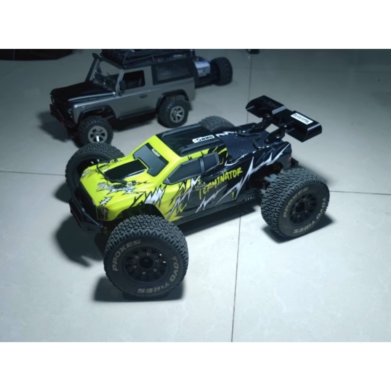 RLAARLO Yüce Terminatör 1/10 C - Rc Truck Monster incelemesi ve fiyatı